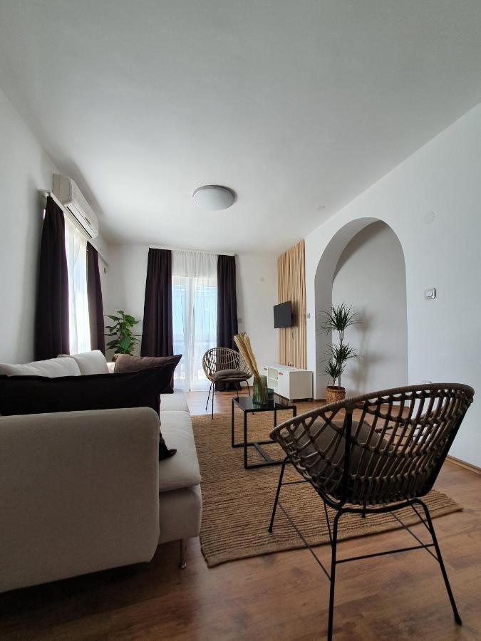 Apartmani Masline 야세니스 외부 사진