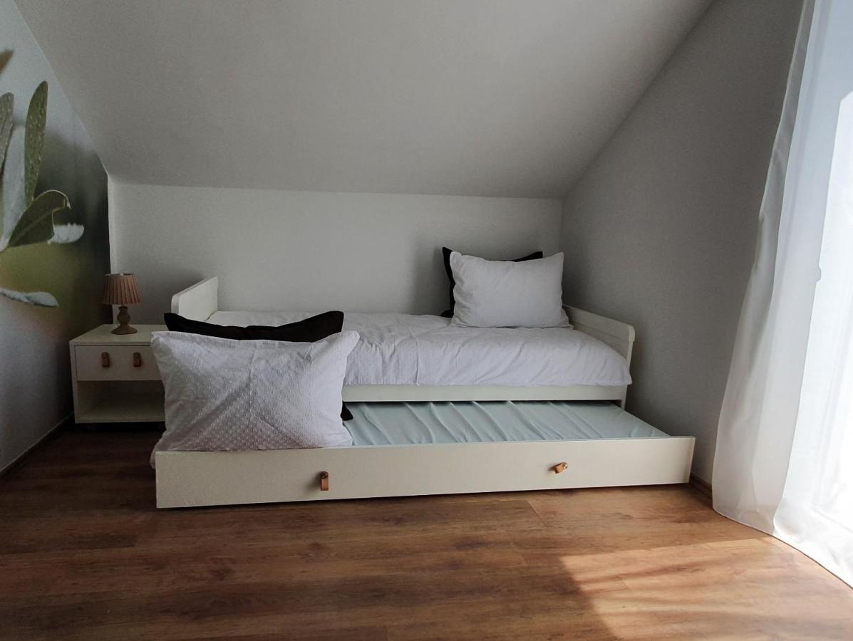 Apartmani Masline 야세니스 외부 사진