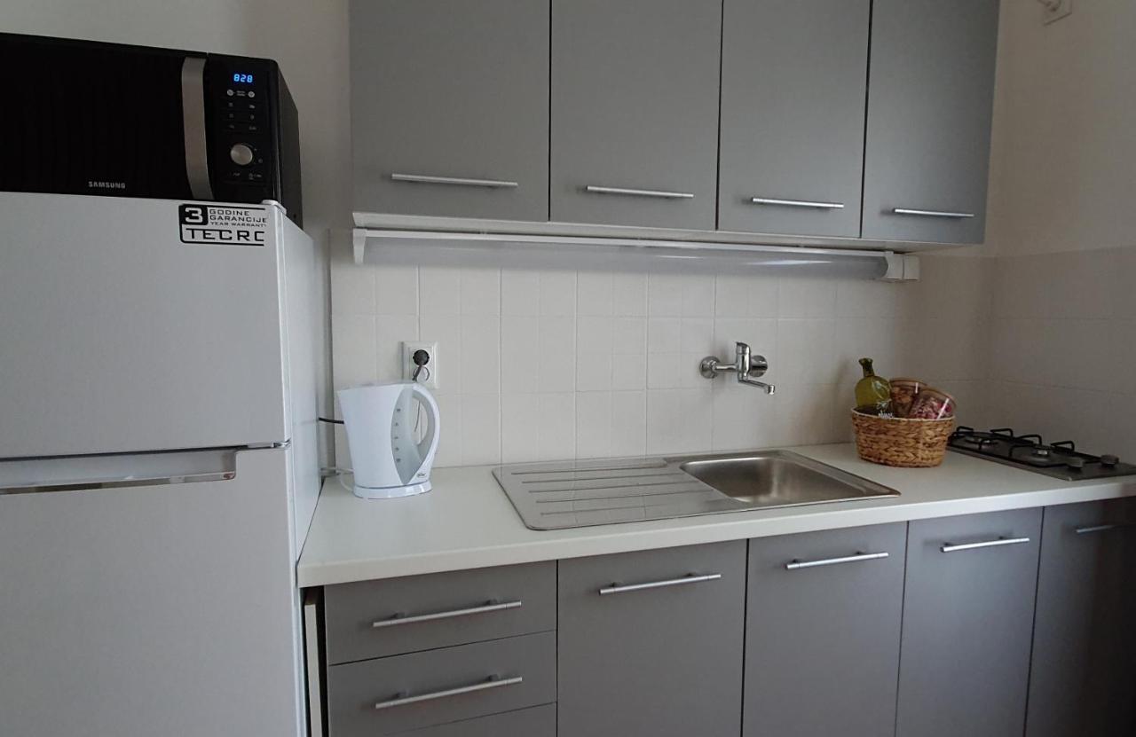 Apartmani Masline 야세니스 외부 사진