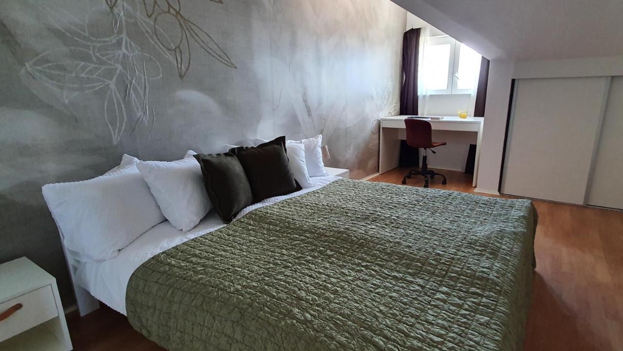 Apartmani Masline 야세니스 외부 사진
